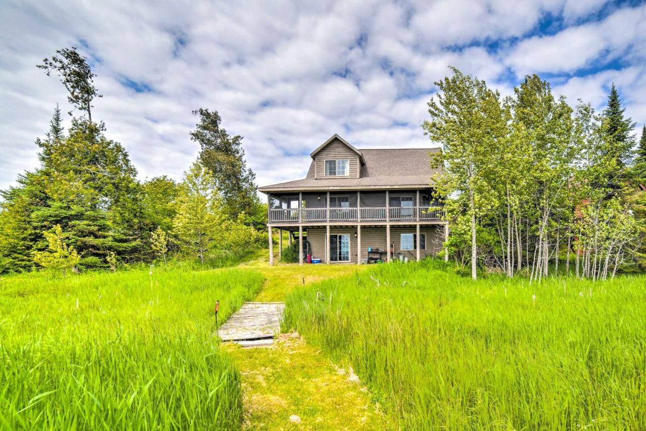 Secluded Lake Michigan Home Private Fire Pit Manistique Bagian luar foto